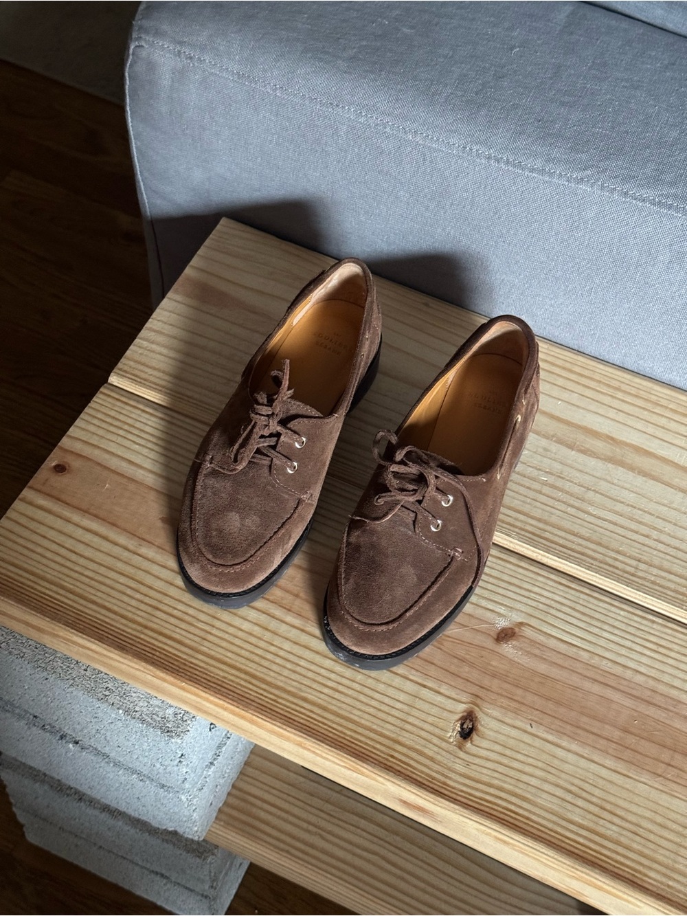 Sezane Brown Suede Lace-Up Flats